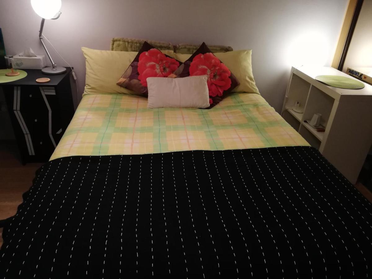 Big Bright Room Carrigaline Exteriör bild